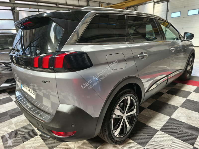 Коммерческий автомобиль Peugeot