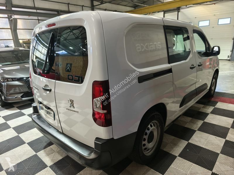Véhicule utilitaire Peugeot PARTNER