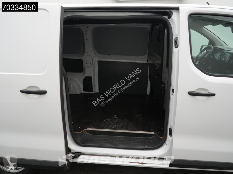 Лекотоварен автомобил Opel L3H1 Navi Airco...