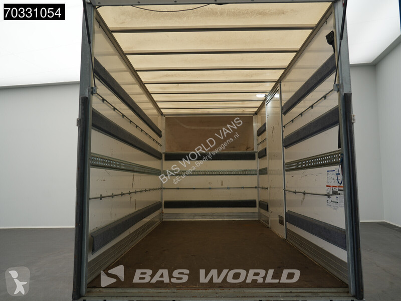 Лекотоварен автомобил Iveco 35C18 3.0L Automaat...
