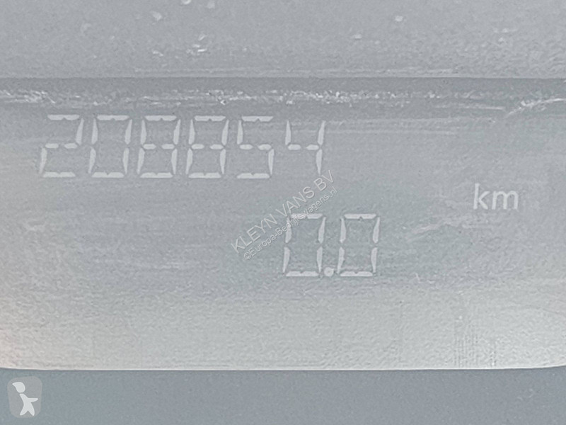 Лекотоварен автомобил Opel 1.6