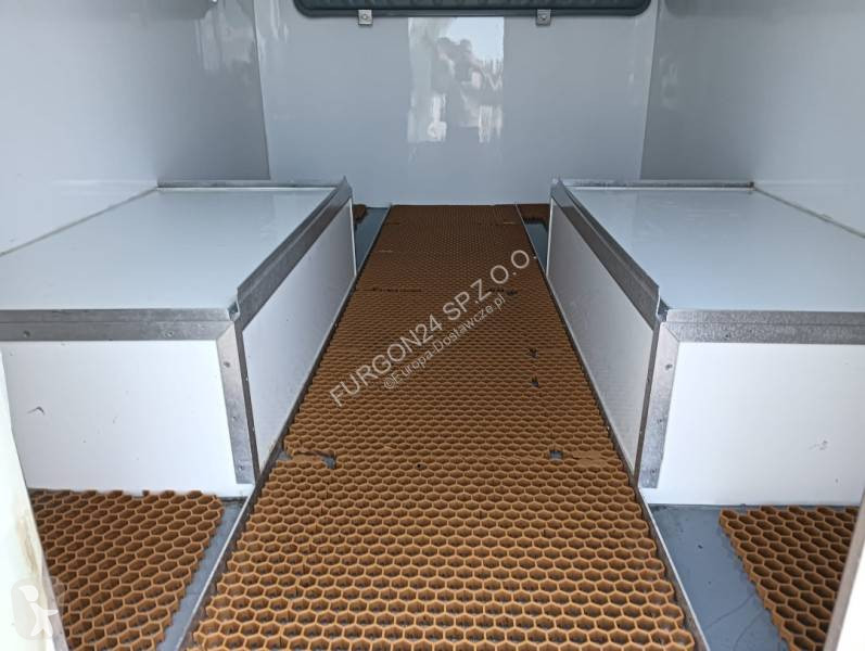 Furgoneta Iveco 29S12