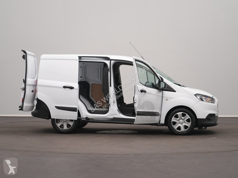 Furgoneta Ford Courier