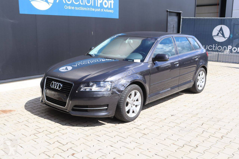 Furgoneta Audi