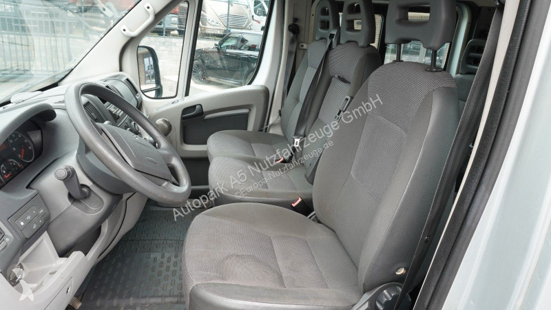 Furgoneta Citroën 2.2 HDI 9-Sitzer Standheizung