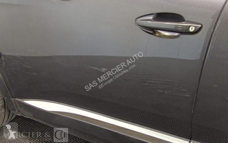 Лекотоварен автомобил Peugeot