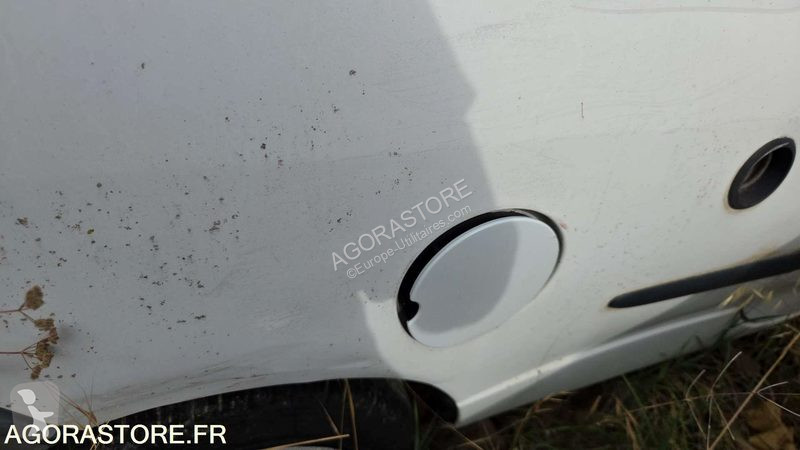 Лекотоварен автомобил Renault TWINGO