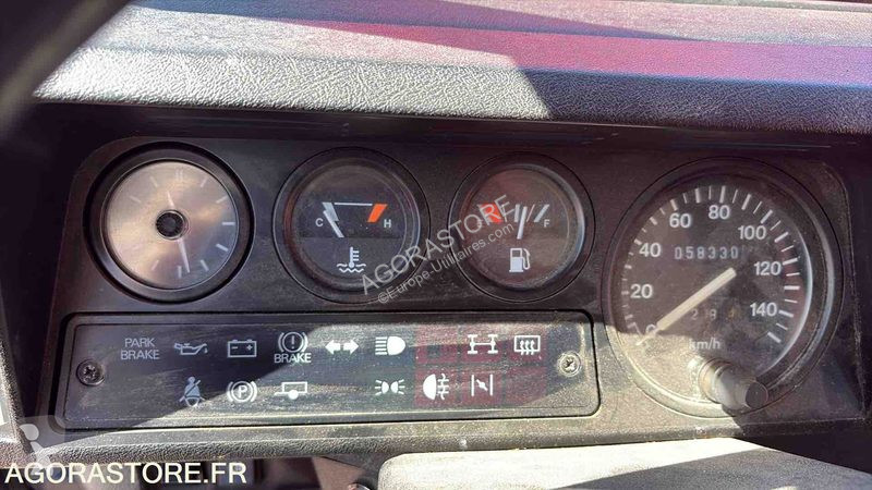 Furgoneta Land Rover DEFENDER