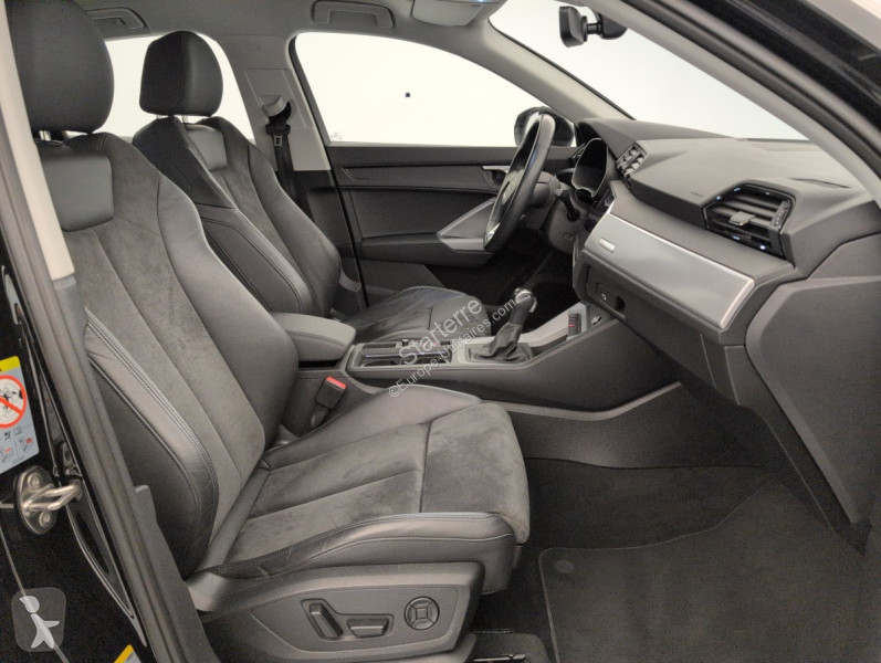 Véhicule utilitaire Audi Q3