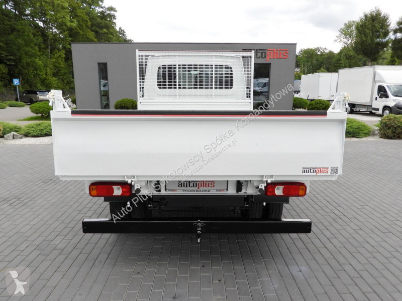 Лекотоварен автомобил Iveco 35C14 DAILY