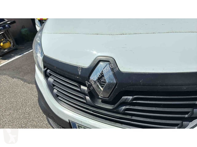 Лекотоварен автомобил Renault TRAFIC