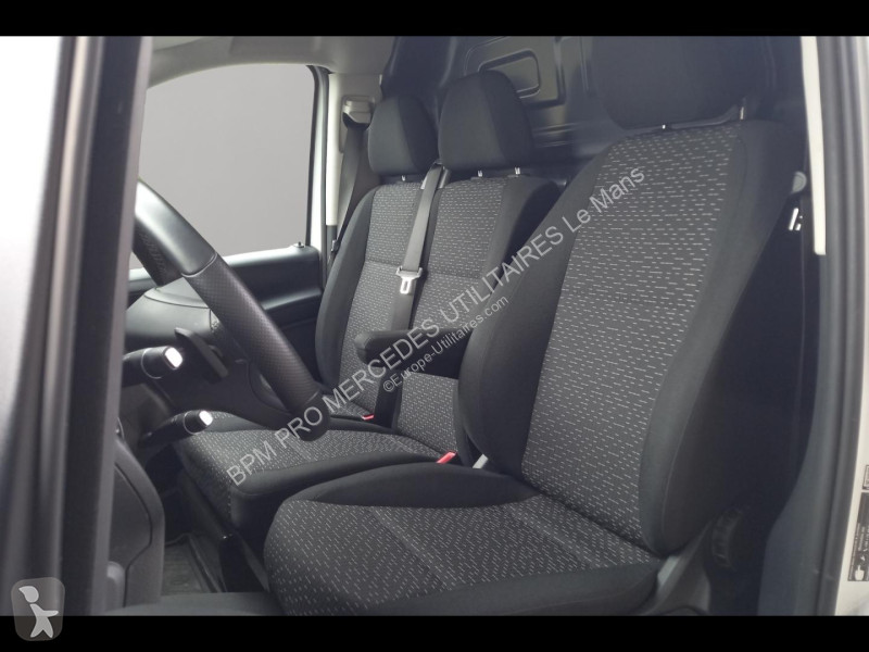 Лекотоварен автомобил Mercedes Vito Fg 112...