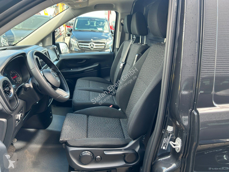 Лекотоварен автомобил Mercedes Vito  9G...