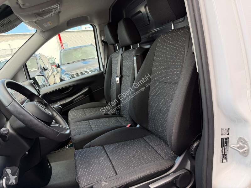 Лекотоварен автомобил Mercedes Vito  AHK Kamera...