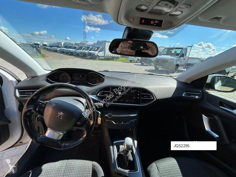 Лекотоварен автомобил Peugeot 308