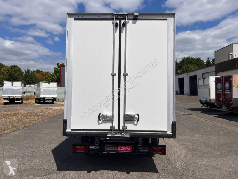 Лекотоварен автомобил Iveco 35C14