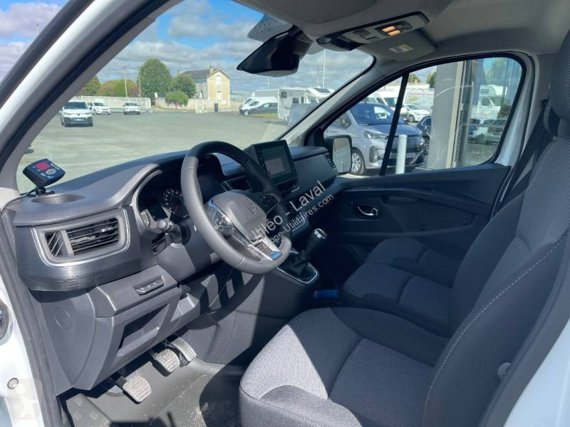Furgoneta Renault L2H1 2.0 DCI 150CH ADVANCE