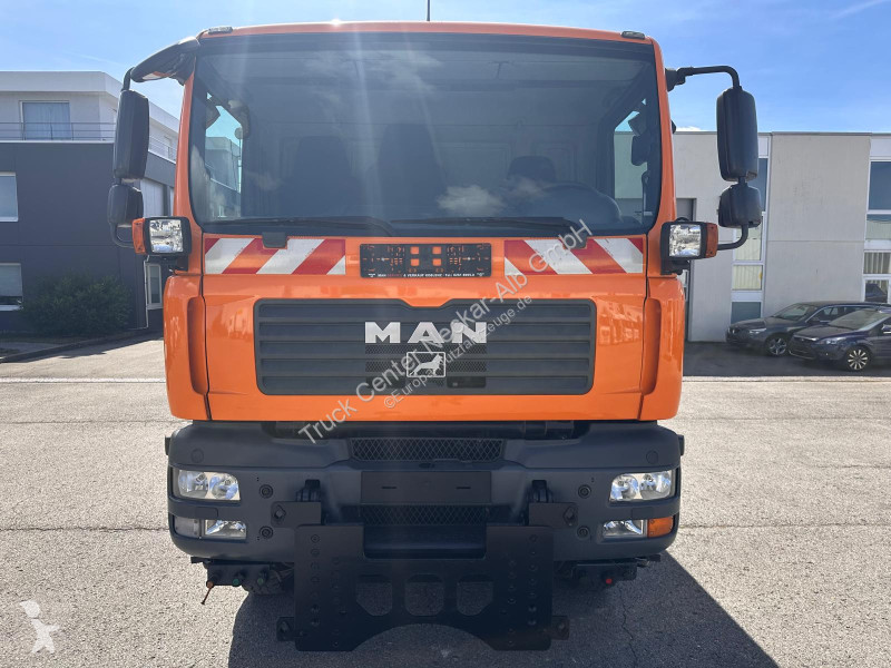 Camión MAN TGM  13.240 4x4BL Palfinger Kran 3 S...