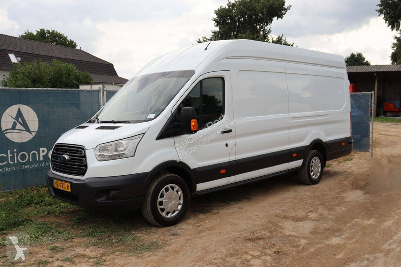 Furgoneta Ford