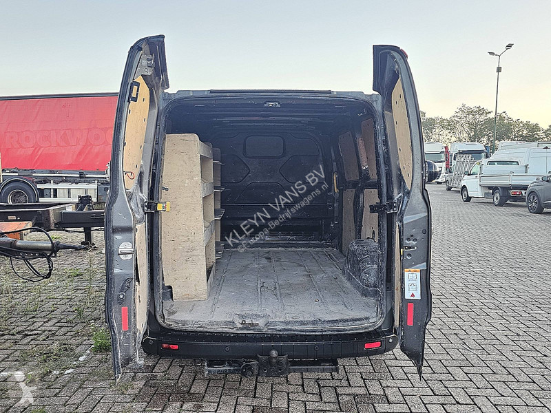 Užitkové vozidlo Ford 2.0 ENGINE-DEFECT L1H1!