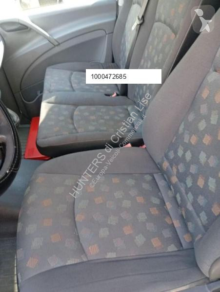 Коммерческий автомобиль Mercedes