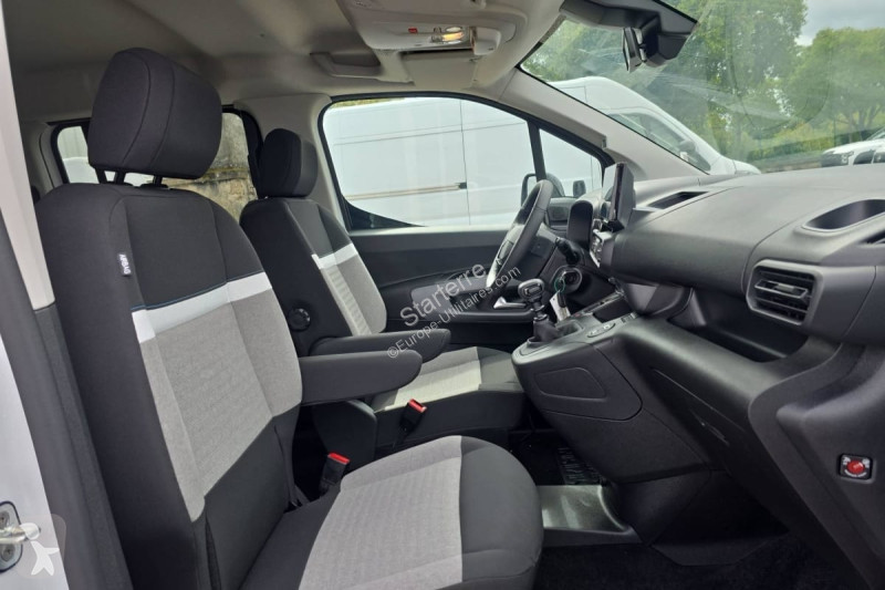 Véhicule utilitaire Citroën  BERLINGO CABINE...