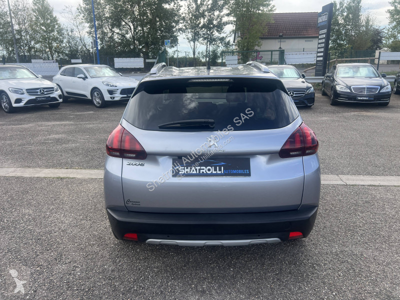 Užitkové vozidlo Peugeot 1.2 110ch Allure...