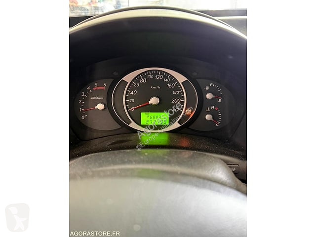 Коммерческий автомобиль