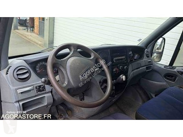 Furgoneta Iveco 35C15