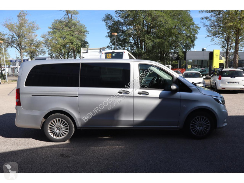 Mercedes  van