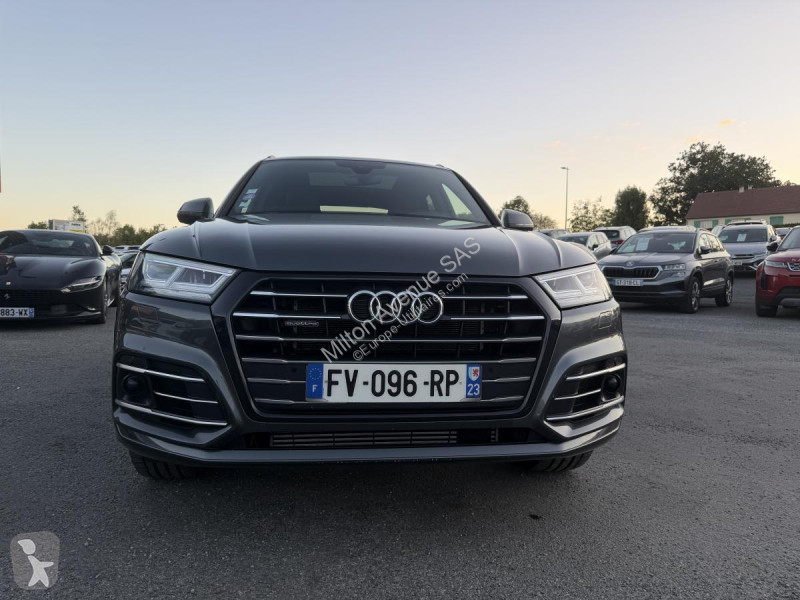 Audi  van