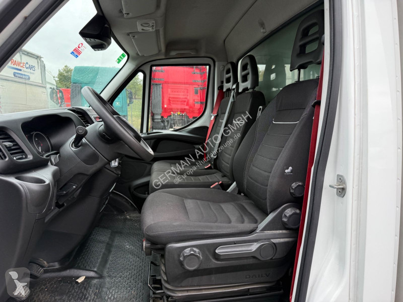 Veículo utilitário Iveco 35C16 3,0L Koffer LBW...