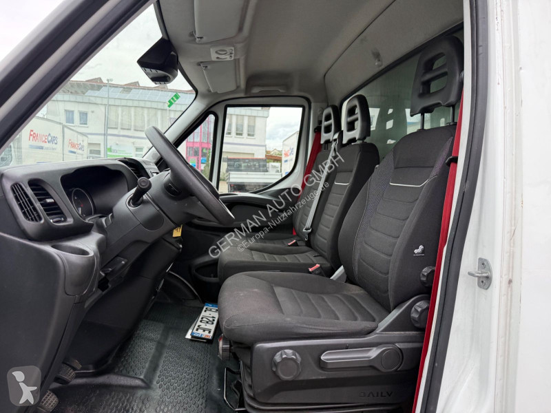 Veículo utilitário Iveco 35C16 3,0L Koffer LBW...