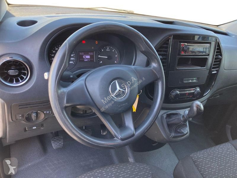 Užitkové vozidlo Mercedes 110 cdi Furgone compact