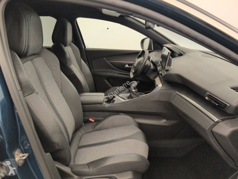 Véhicule utilitaire Peugeot