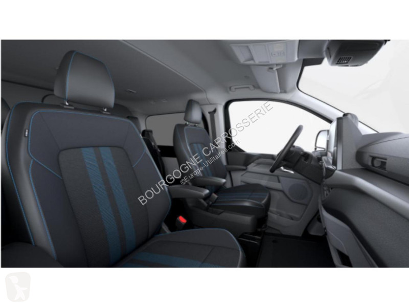 Užitkové vozidlo Ford TRANSIT CUSTOM 2.0...