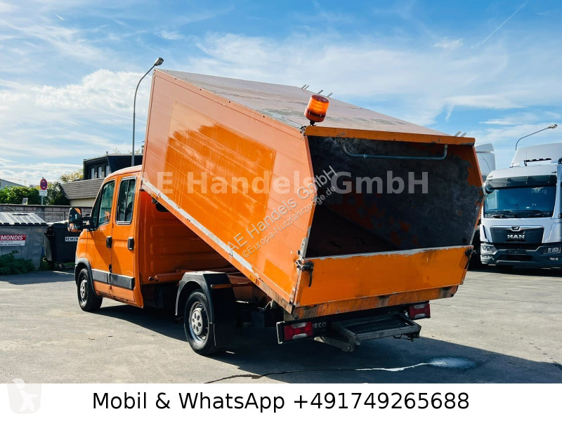 Véhicule utilitaire Iveco 35S13