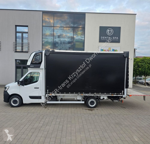 Коммерческий автомобиль Renault