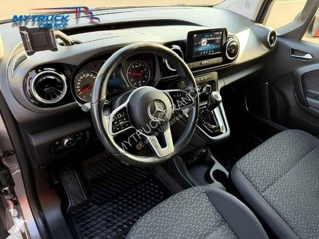 Mercedes 112 CDI van