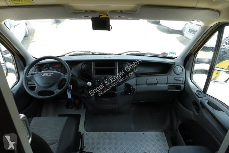 Furgoneta Iveco Daily 35 S11 C30C AUTOMATIK...
