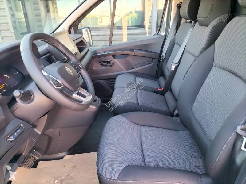 Renault L2H1 2.0 DCI 150CH ADVANCE van