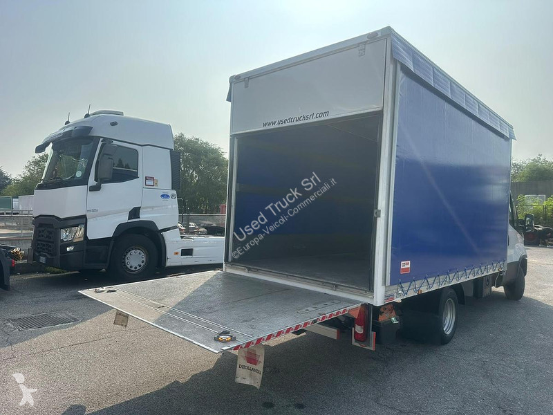 Furgoneta Iveco  35C14
