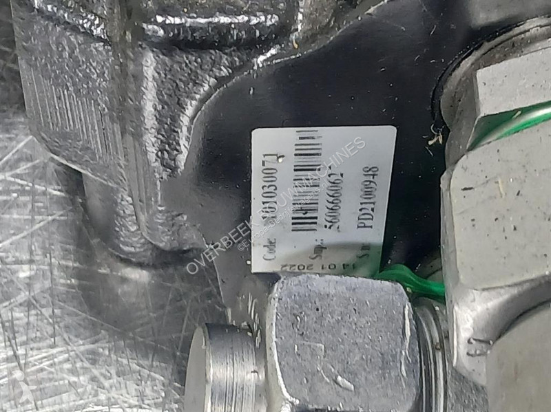Užitkové vozidlo Yanmar V8-5606660627-Walvoil...