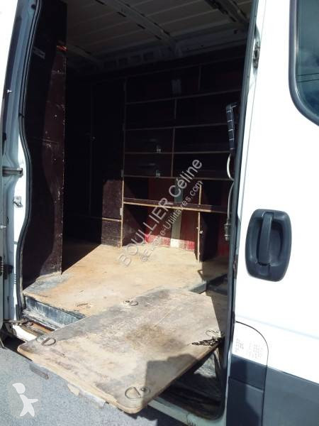 Furgoneta Iveco 35C15