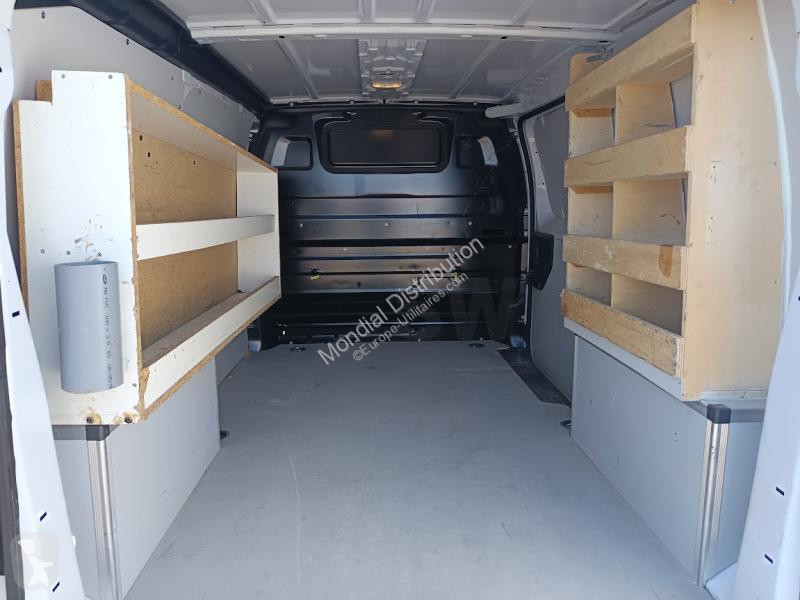 Furgoneta Peugeot standard hdi 145 asphalt