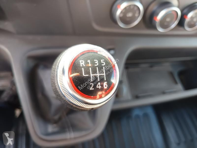 Furgoneta Renault 2.3L DCI 180 RED EDITION