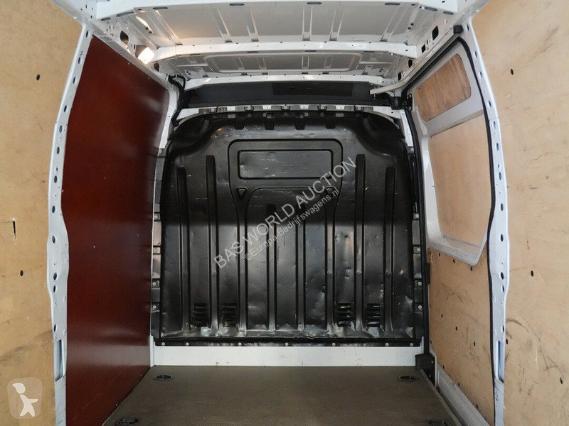 Haszongépjármű Opel 135pk