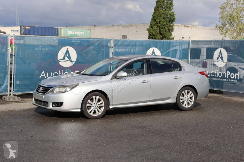 Haszongépjármű Renault  latitude