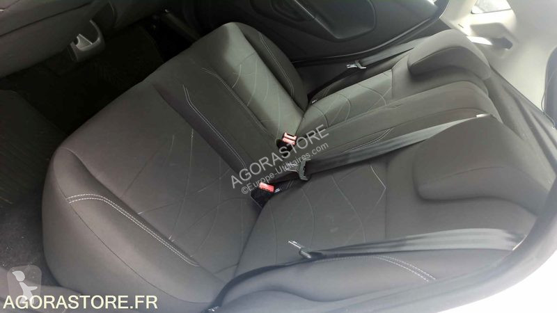 Veículo utilitário Ford FIESTA