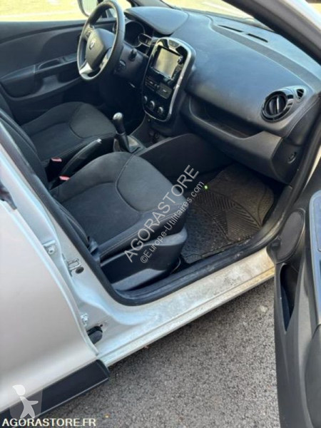 Veículo utilitário Renault CLIO